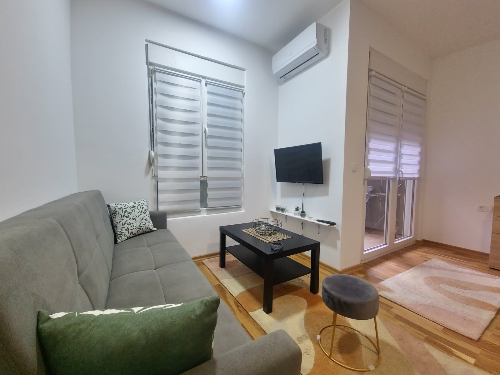 Moderno opremljen studio apartman ,Lazi - Budva (NA DUZI PERIOD) - Amfora Real Estate