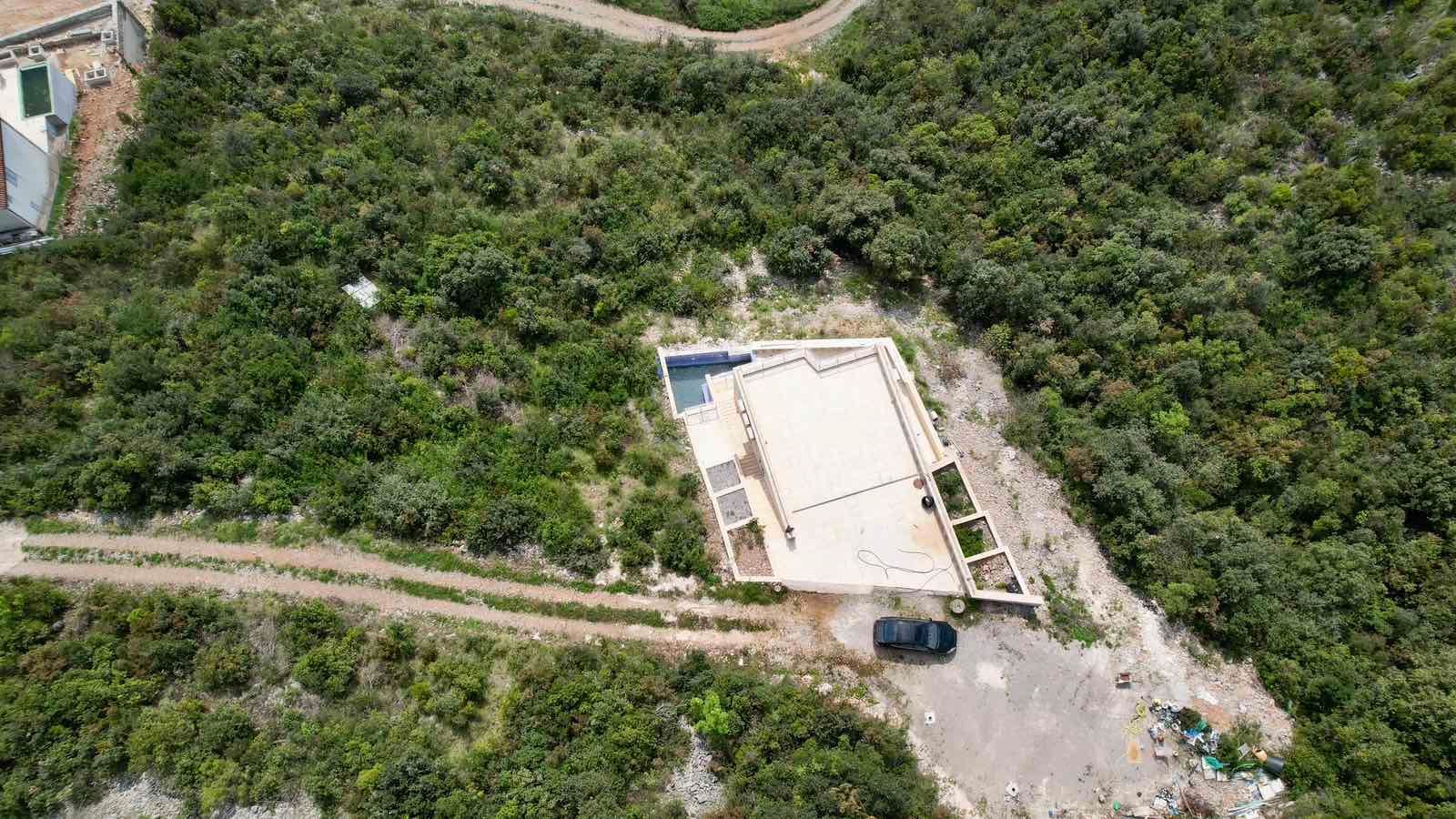 amforaproperty.com/Urbanizovan plac 300m2 sa panoramskim pogledom-Zagora, Kotor