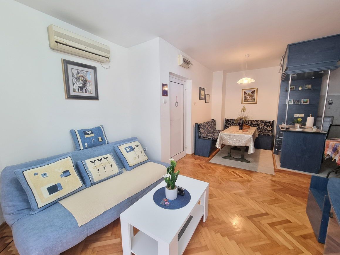 amforaproperty.com/Dvosoban namesten stan 60m2 u Budvi,Adok