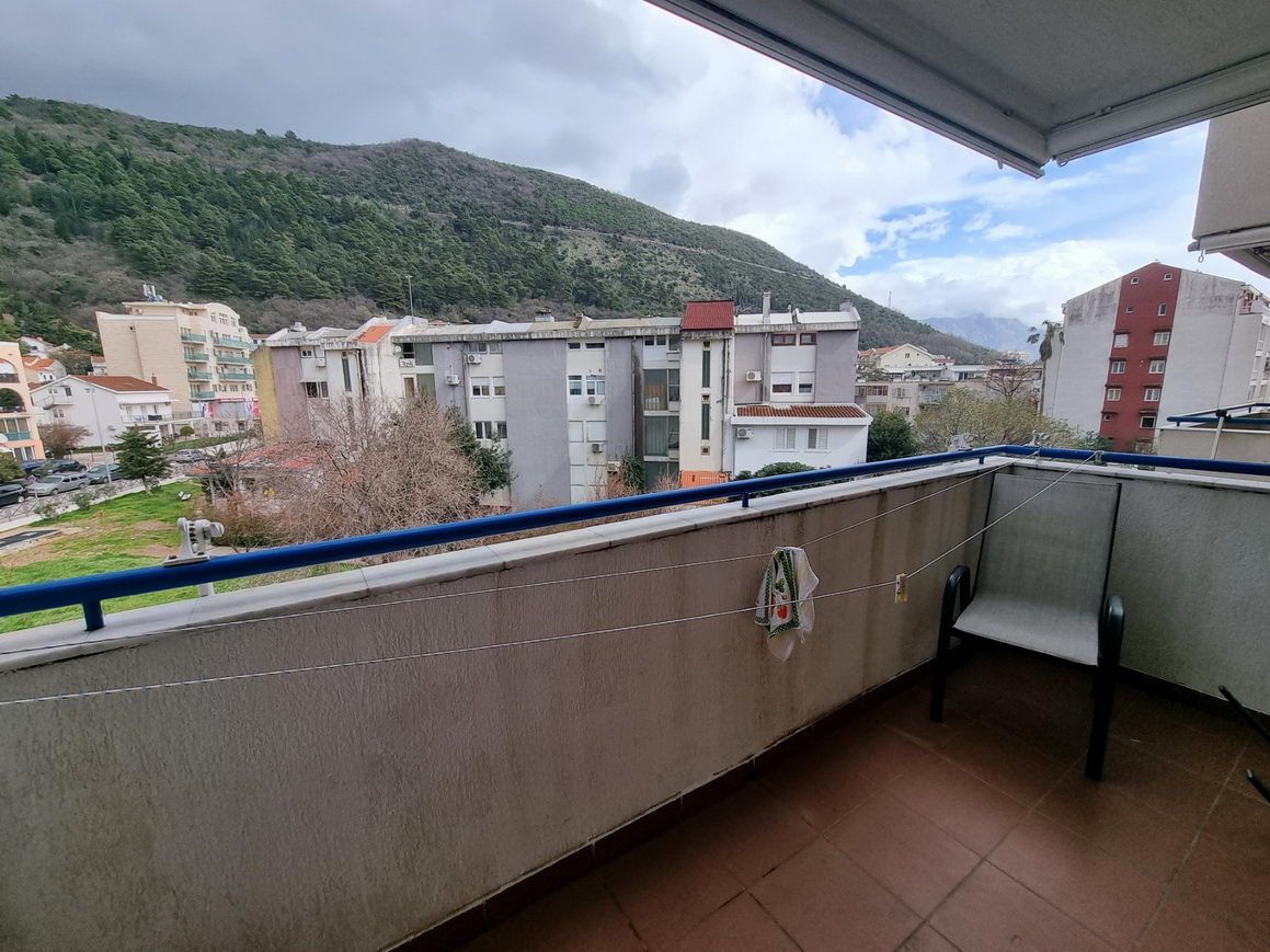 amforaproperty.com/Dvosoban namesten stan 60m2 u Budvi,Adok