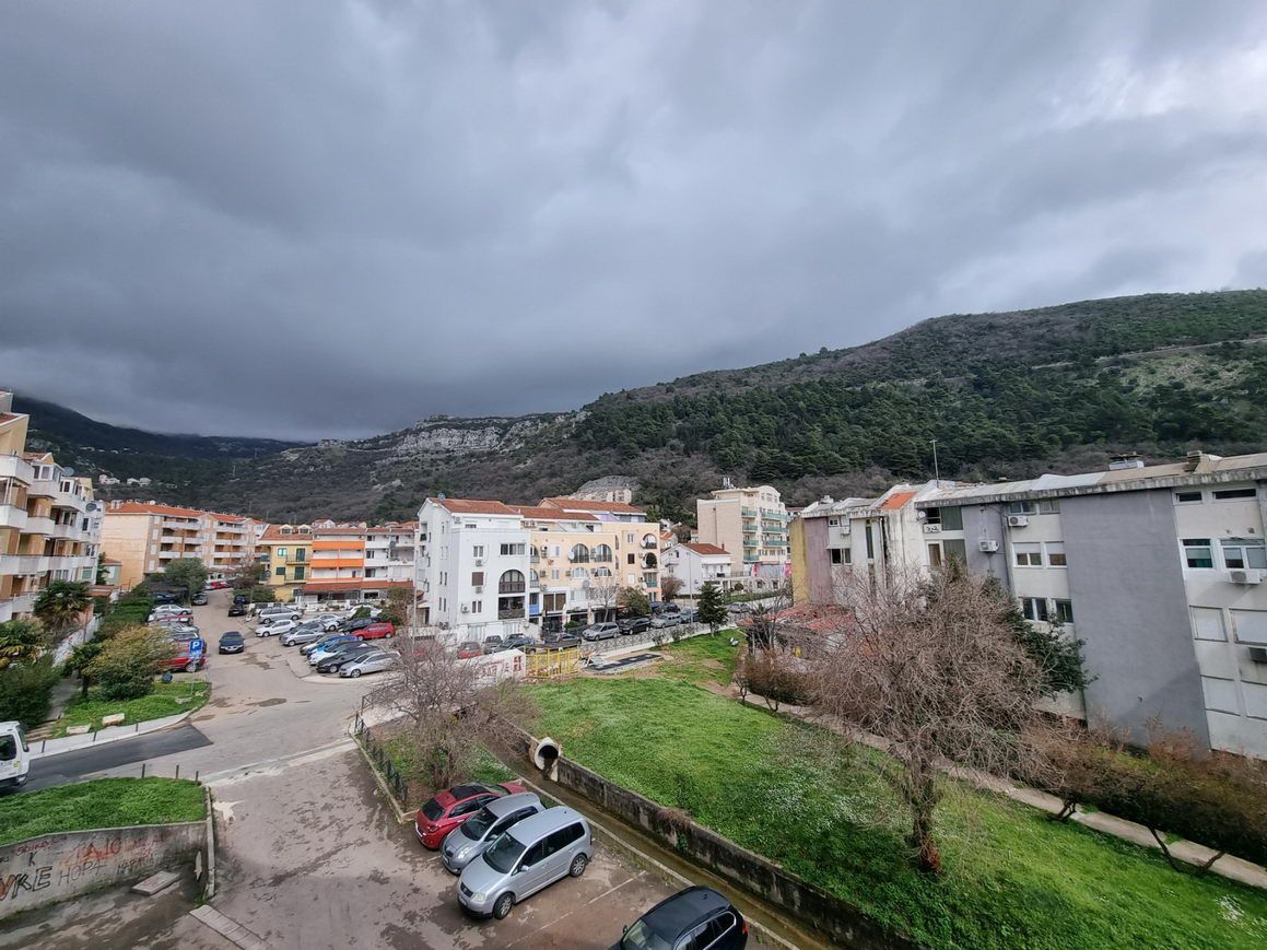 amforaproperty.com/Dvosoban namesten stan 60m2 u Budvi,Adok