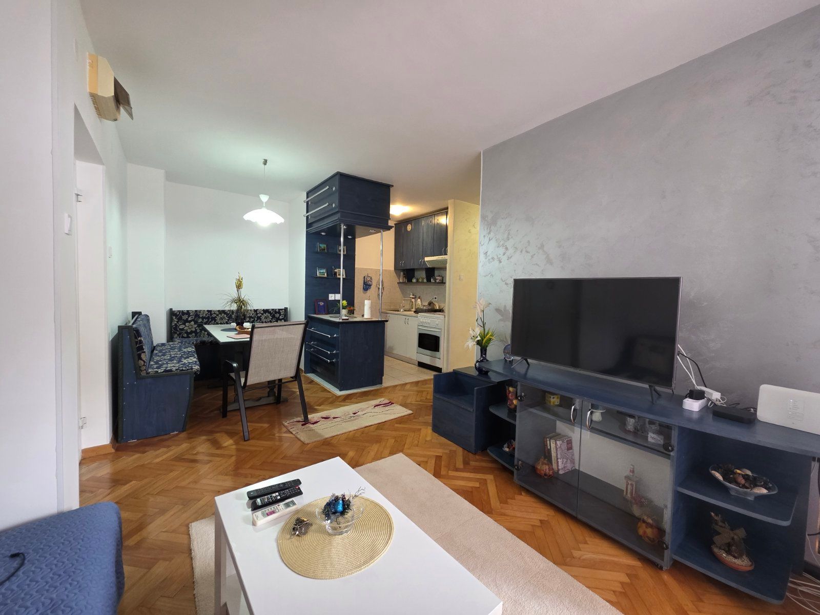 Dvosoban namesten stan 60m2 u Budvi,Adok - Amfora Real Estate