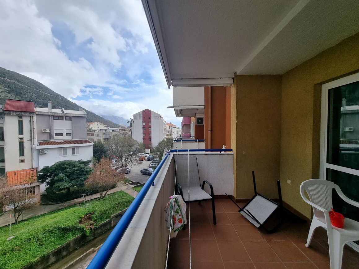 amforaproperty.com/Dvosoban namesten stan 60m2 u Budvi,Adok