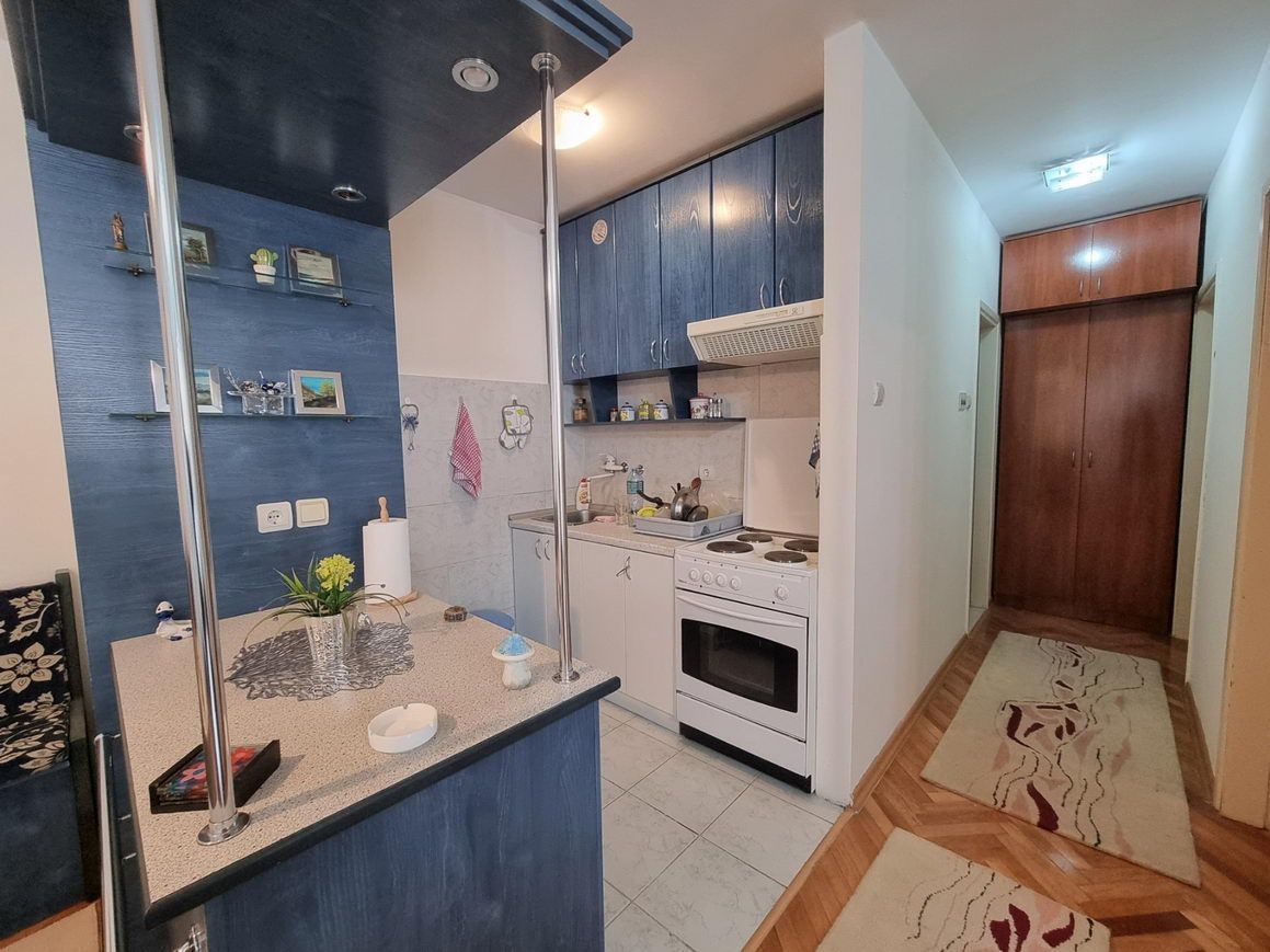 amforaproperty.com/Dvosoban namesten stan 60m2 u Budvi,Adok