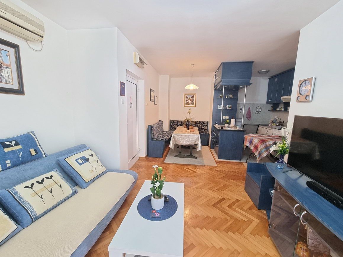 amforaproperty.com/Dvosoban namesten stan 60m2 u Budvi,Adok