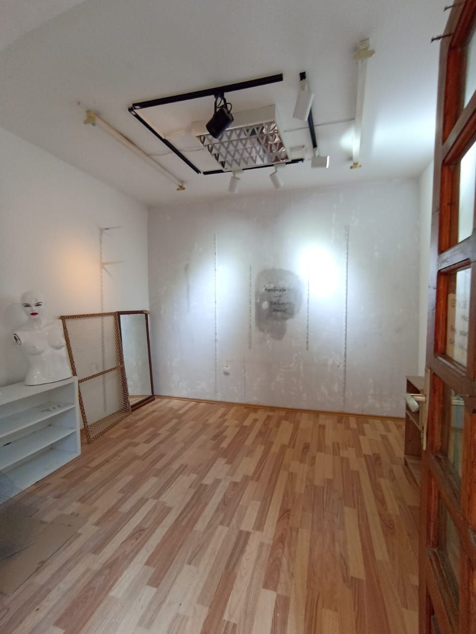 amforaproperty.com/Poslovni Prostor na atraktivnoj lokaciji u Starom Gradu, Budva (na duzi period)