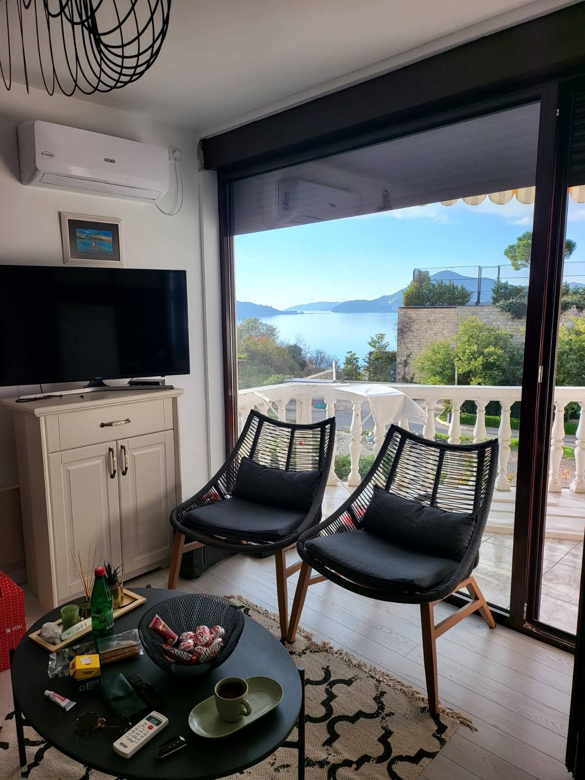amforaproperty.com/Jednosoban stan 36m2 sa pogledom na more u Kamenovu, Budva