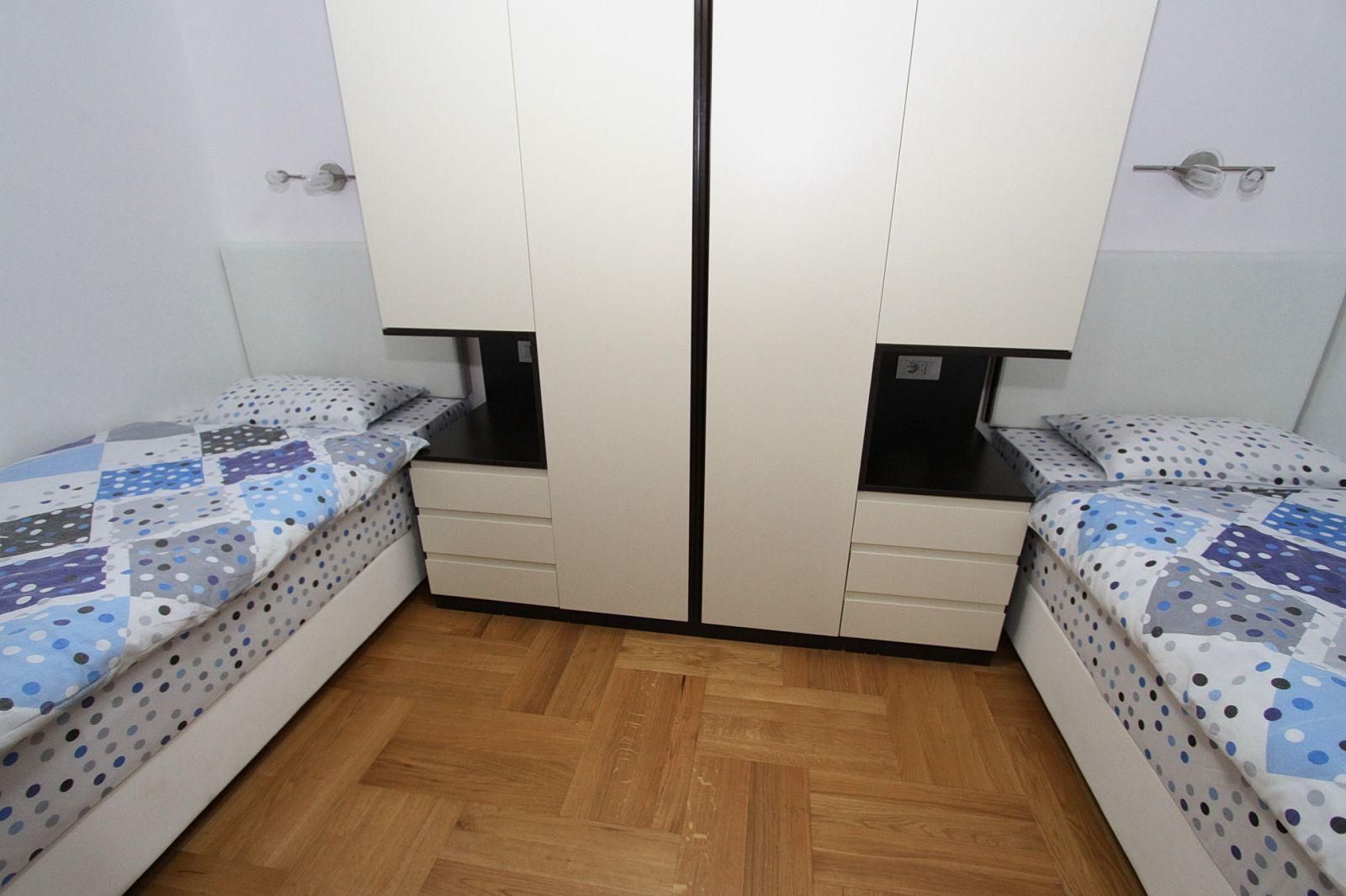 amforaproperty.com/Dvosoban stan 70m² sa pogledom na more-Gospoština, Budva (na duzi period)