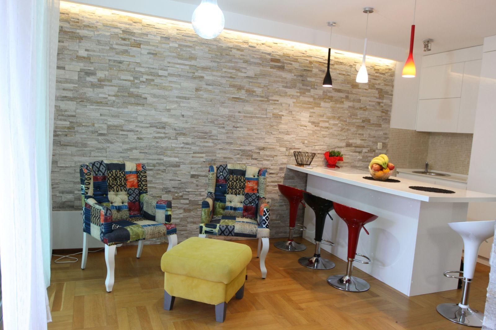 amforaproperty.com/Dvosoban stan 70m² sa pogledom na more-Gospoština, Budva (na duzi period)