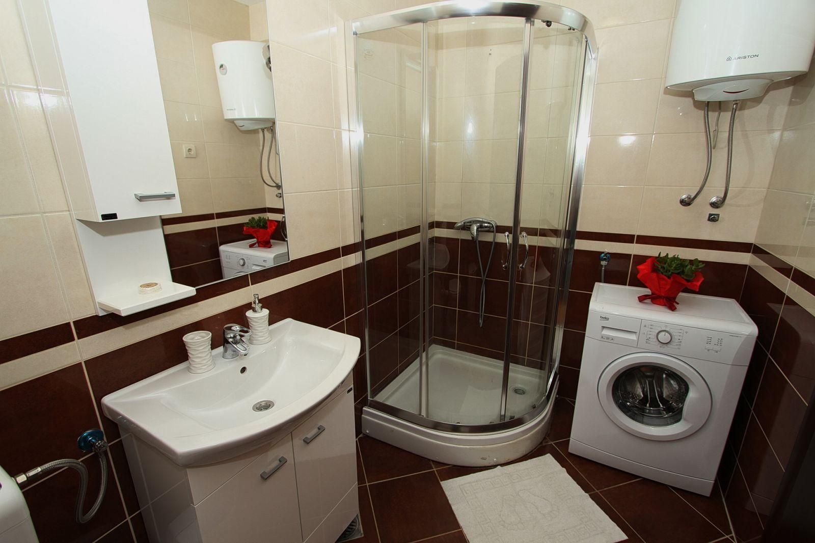amforaproperty.com/Dvosoban stan 70m² sa pogledom na more-Gospoština, Budva (na duzi period)