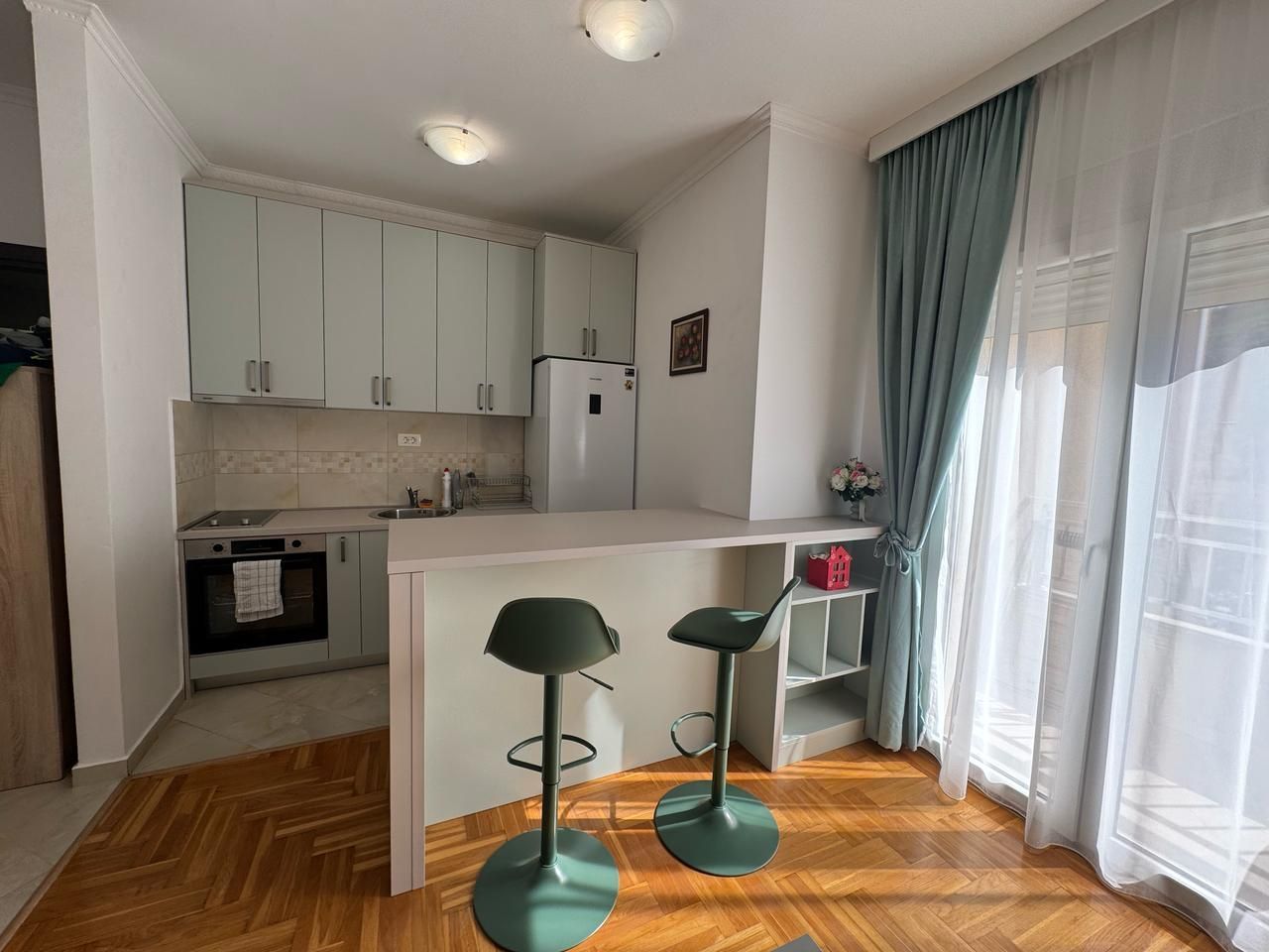amforaproperty.com/Moderno opremljen jednosoban stan 44m2-Dubovica Lux, Budva  (NA DUZI PERIOD)