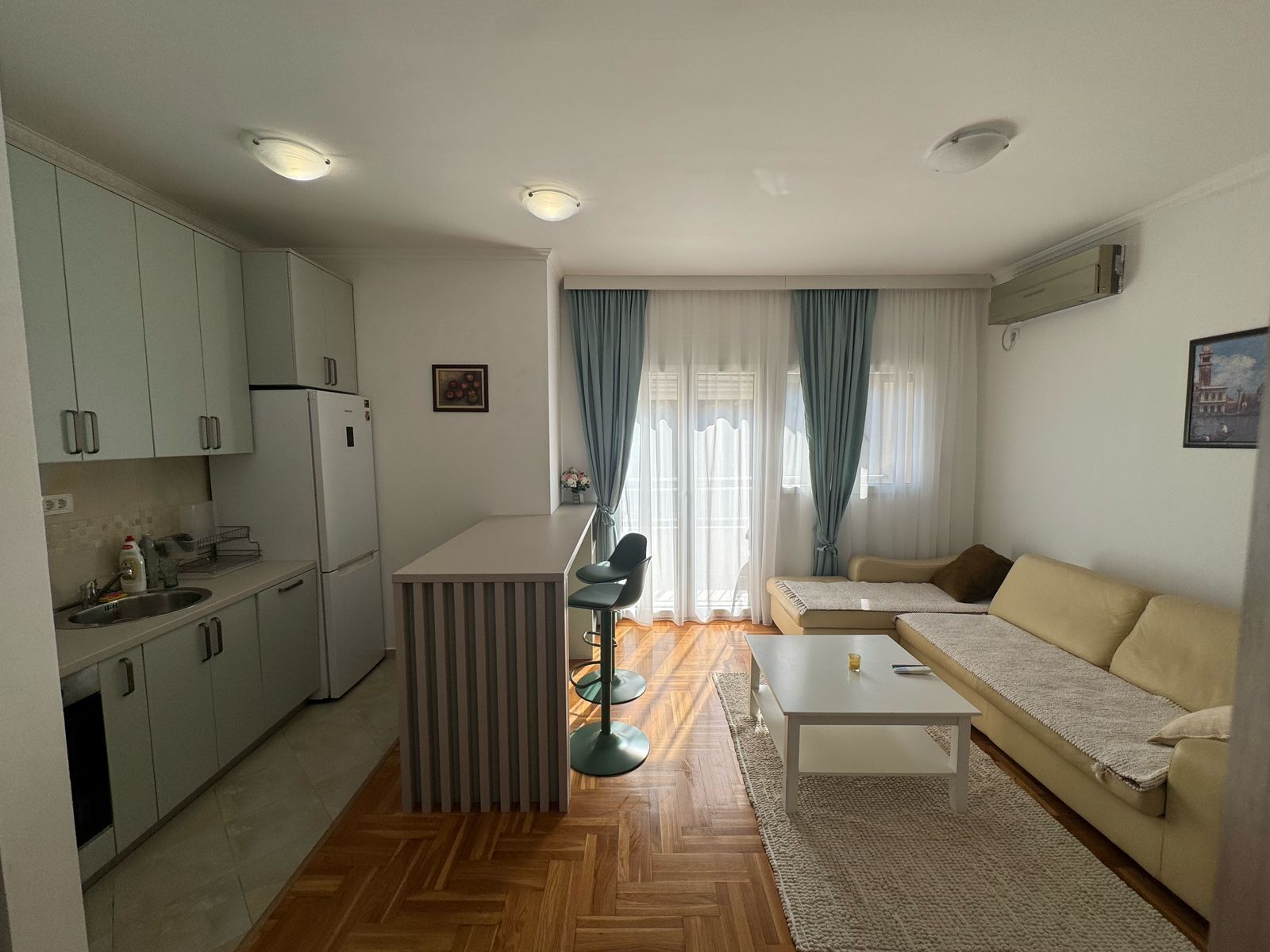amforaproperty.com/Moderno opremljen jednosoban stan 44m2-Dubovica Lux, Budva  (NA DUZI PERIOD)