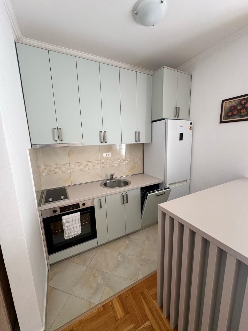 amforaproperty.com/Moderno opremljen jednosoban stan 44m2-Dubovica Lux, Budva  (NA DUZI PERIOD)