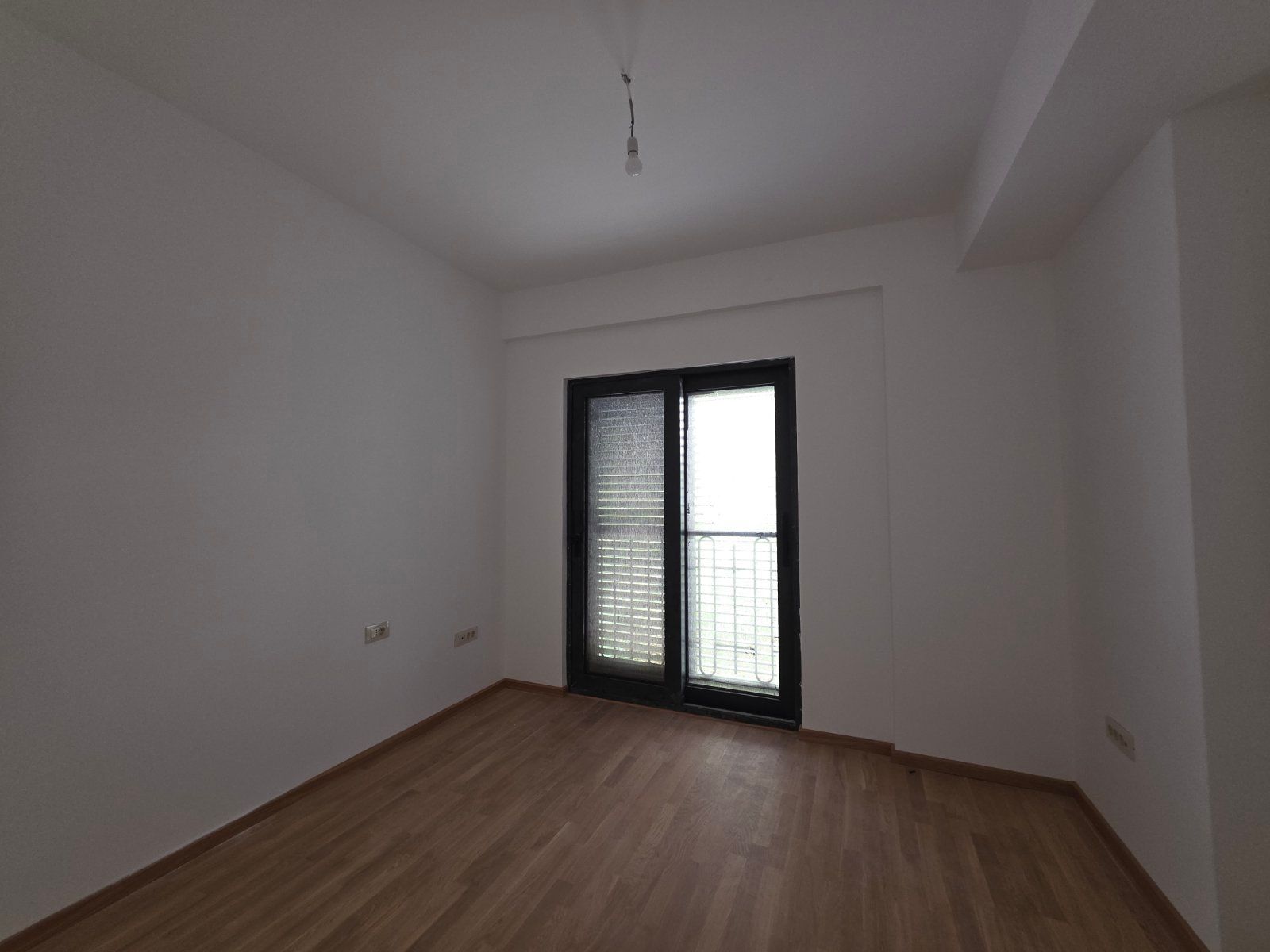 Dvosoban stan 79.18m2 u novom stambeno poslovnoj zgradi-Budva,Adok - Amfora Real Estate