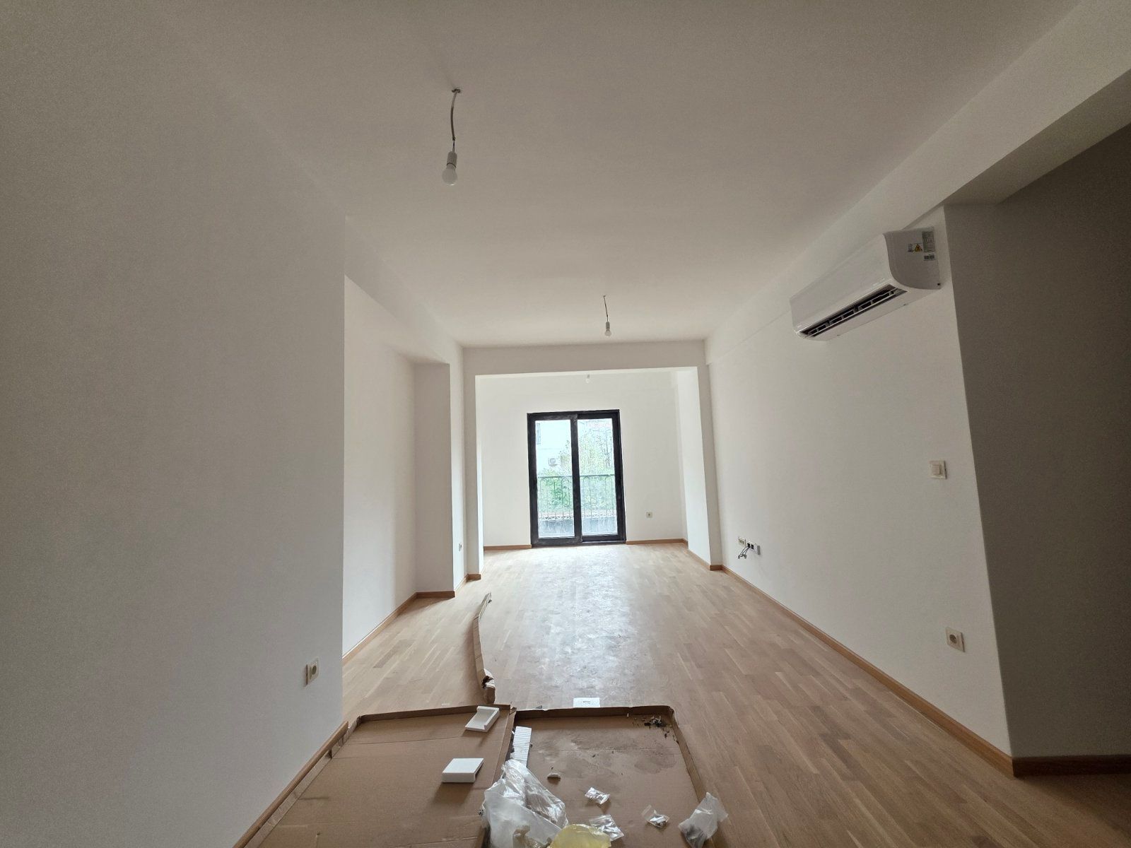 Dvosoban stan 79.18m2 u novom stambeno poslovnoj zgradi-Budva,Adok - Amfora Real Estate