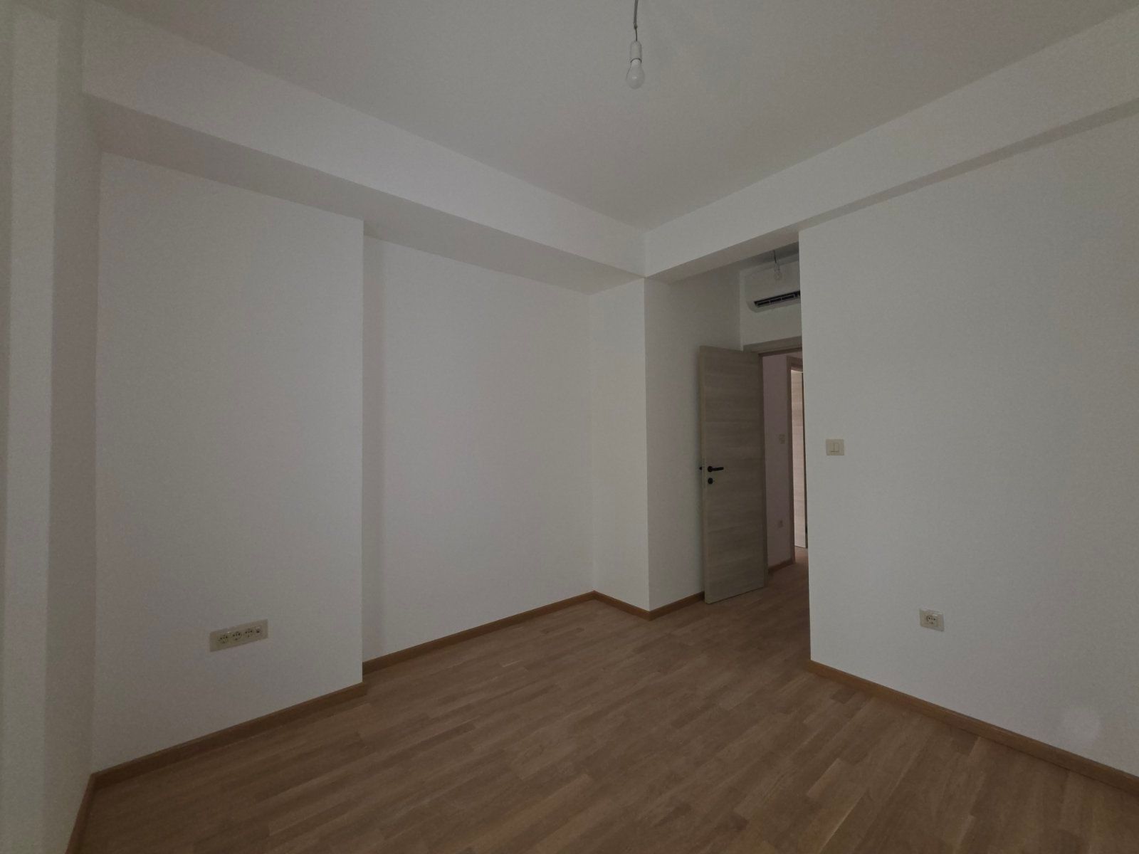 Dvosoban stan 79.18m2 u novom stambeno poslovnoj zgradi-Budva,Adok - Amfora Real Estate