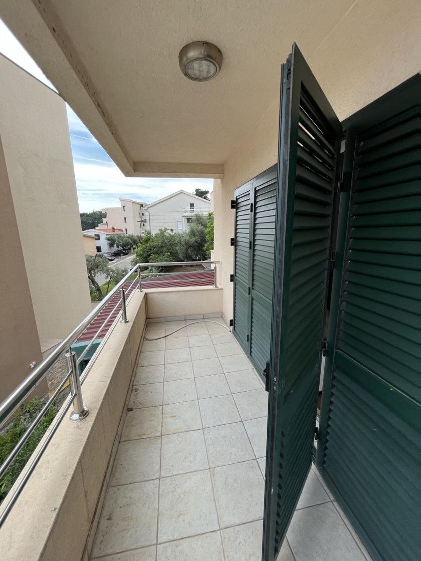 amforaproperty.com/Jednosoban stan 44 m² na odličnoj lokaciji u Petrovcu – 100 m od mora