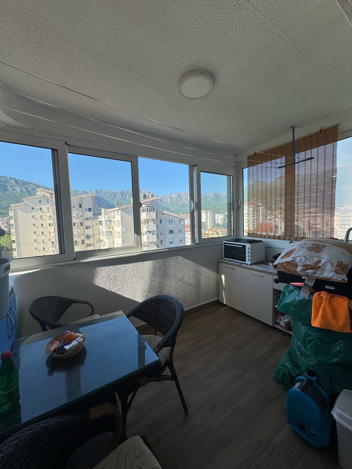 amforaproperty.com/Jednosoban stan 54m2 + 8m2 terase sa pogledom na more i grad - Bar
