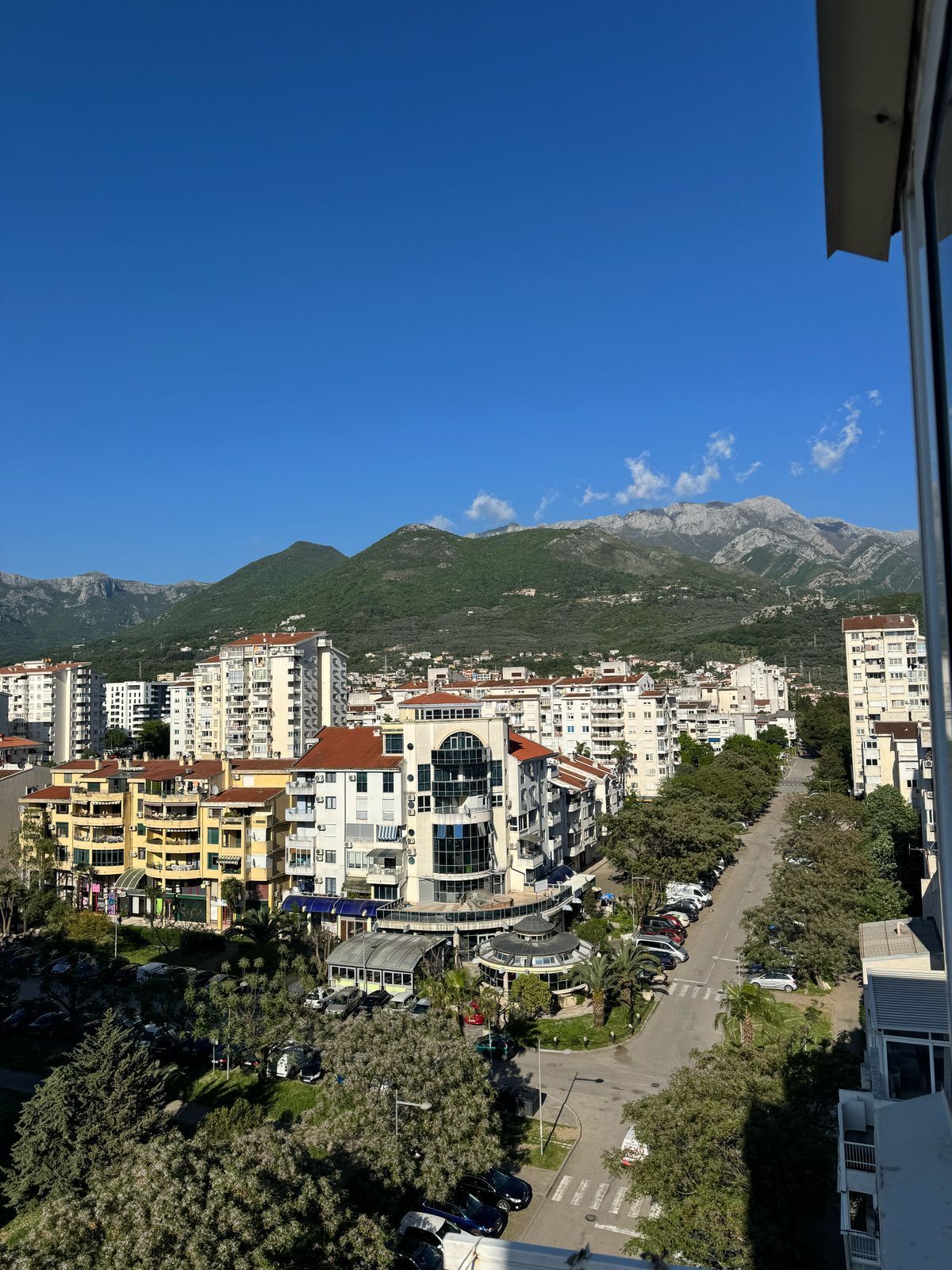 amforaproperty.com/Jednosoban stan 54m2 + 8m2 terase sa pogledom na more i grad - Bar