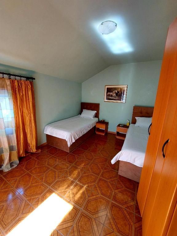 amforaproperty.com/Trospratna kuća 498m² sa placem 714m² na atraktivnoj lokaciji u Budvi – Babilonija