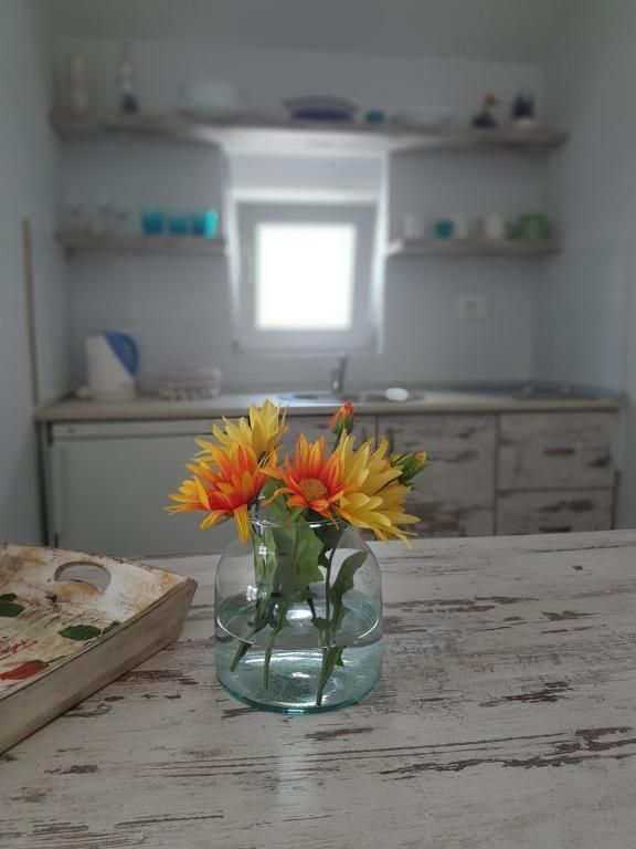 amforaproperty.com/Trospratna kuća 498m² sa placem 714m² na atraktivnoj lokaciji u Budvi – Babilonija