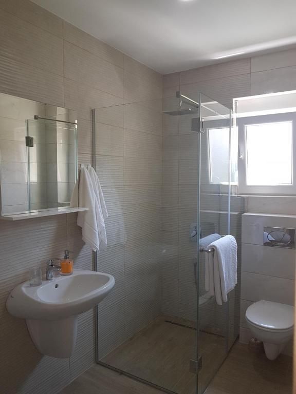 amforaproperty.com/Trospratna kuća 498m² sa placem 714m² na atraktivnoj lokaciji u Budvi – Babilonija