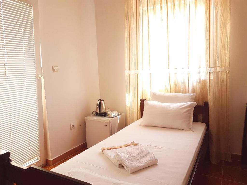 amforaproperty.com/Trospratna kuća 498m² sa placem 714m² na atraktivnoj lokaciji u Budvi – Babilonija