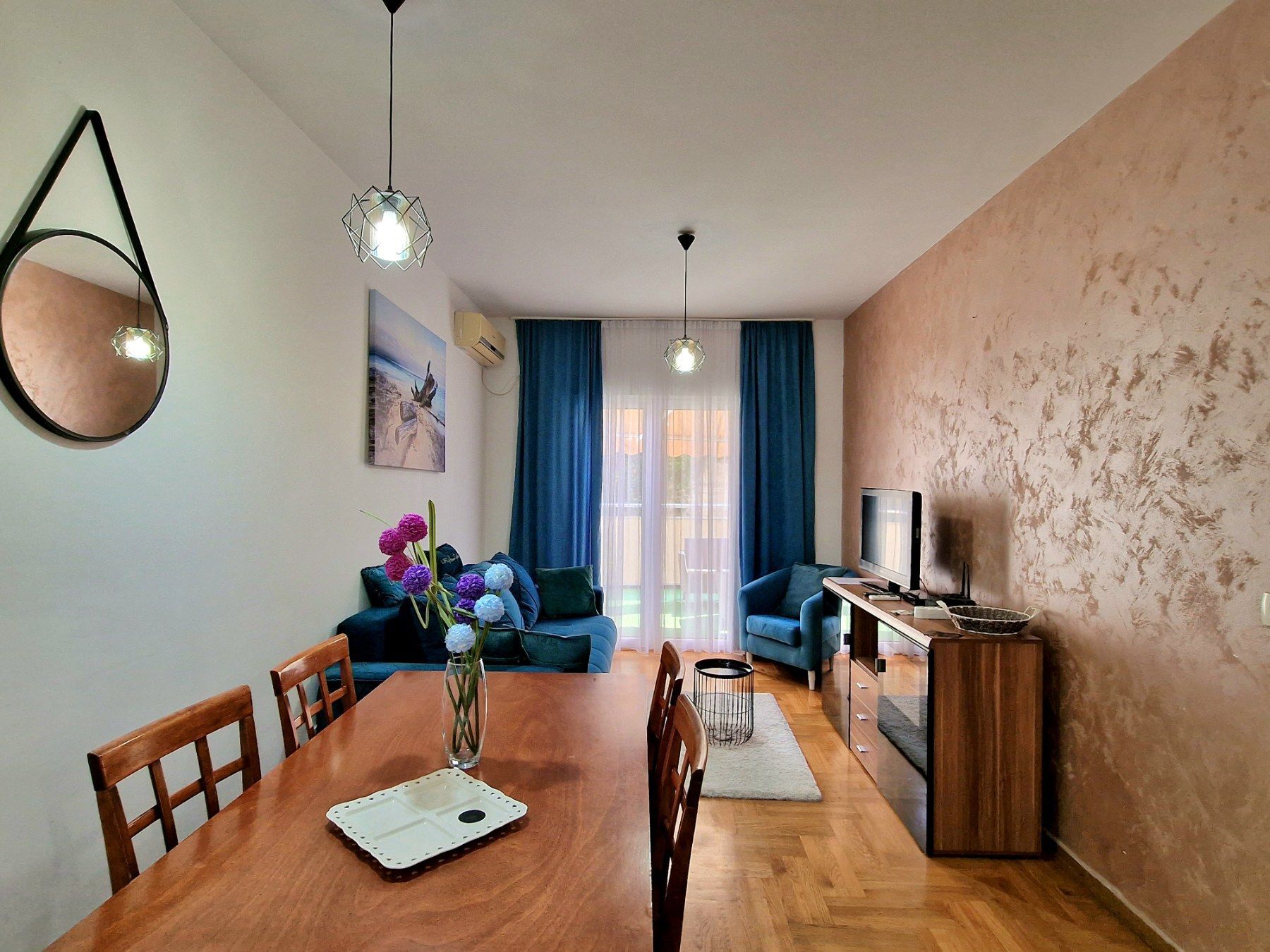 amforaproperty.com/Stan na dan. Apartman Azzuro BUDVA