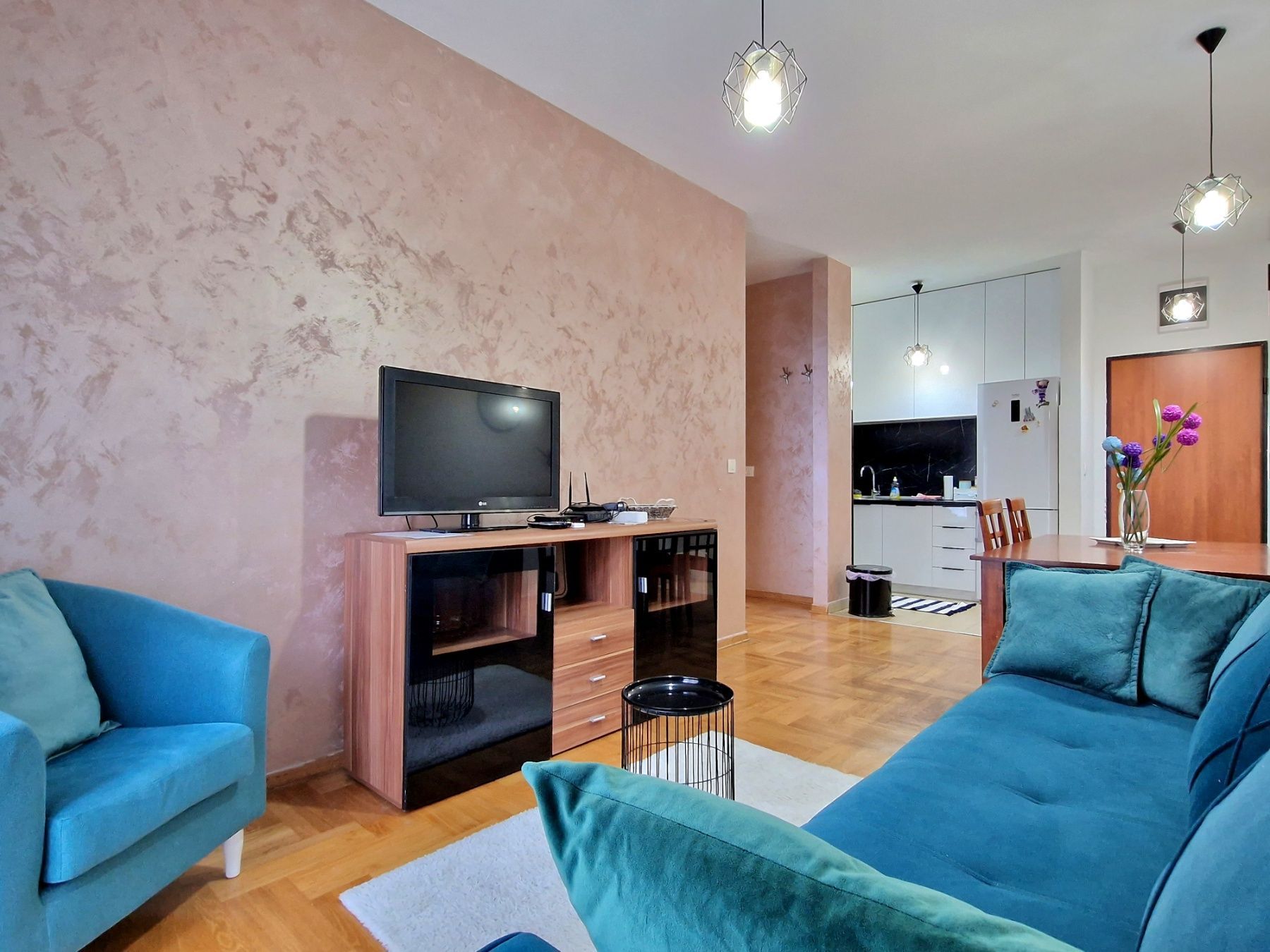 amforaproperty.com/Stan na dan. Apartman Azzuro BUDVA