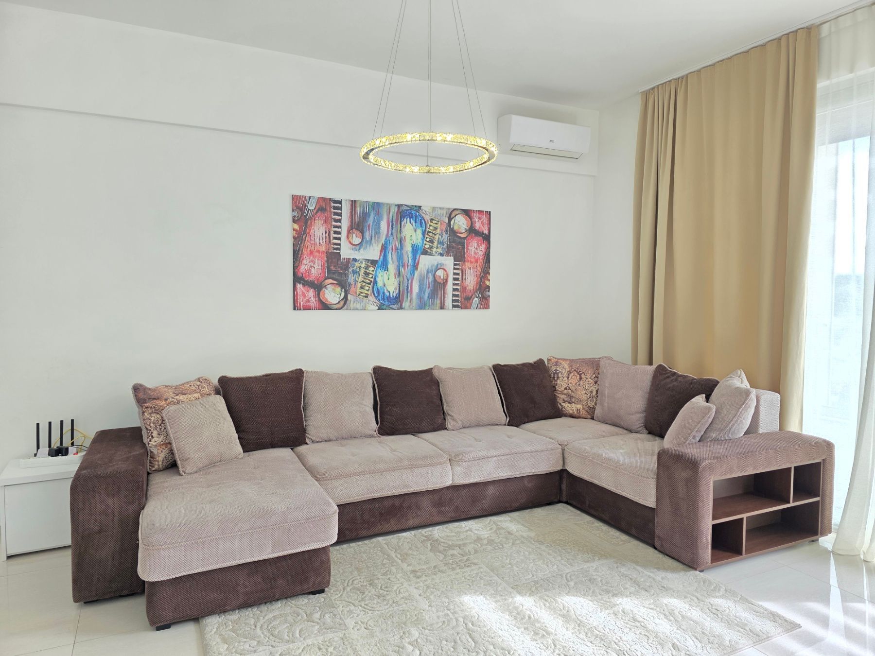amforaproperty.com/Luksuzan opremljen penthaus 98 m² sa tri terase, pogledom na more i garažnim mestom – Bečići