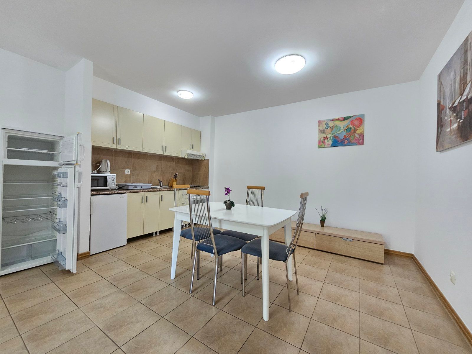 amforaproperty.com/Dvosoban namesten stan 90m2 sa pogledom na more na atraktivnoj lokaciji -Becici