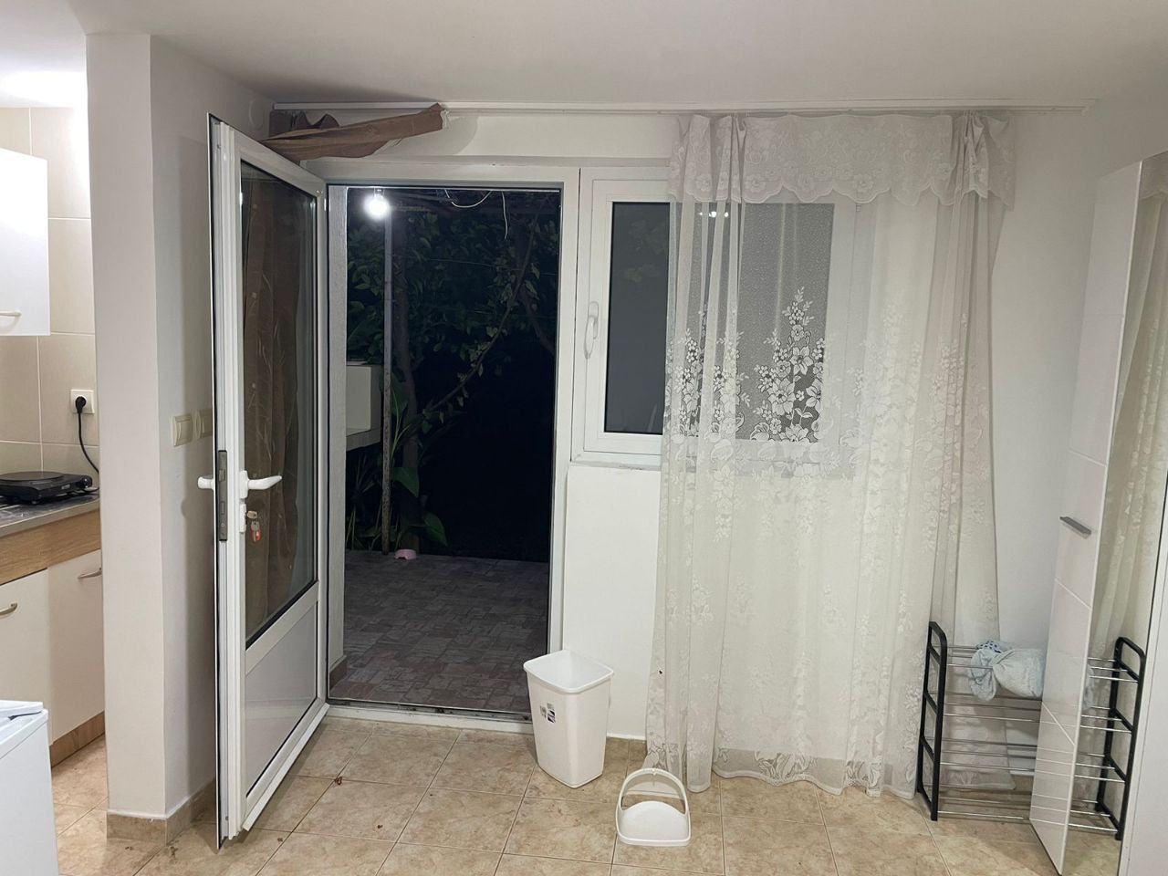 Prostrana kuća 300 m² sa pogledom na more-Budva,Lazi - Amfora Real Estate