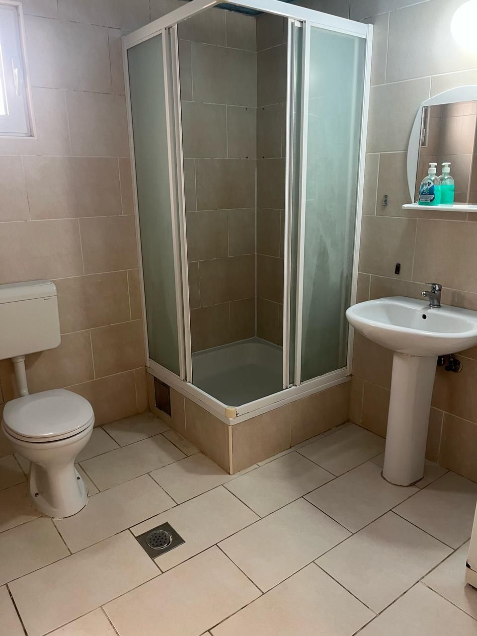 Dvosoban namesten stan od 80m² na atraktivnoj lokaciji u Bečićima - Amfora Real Estate