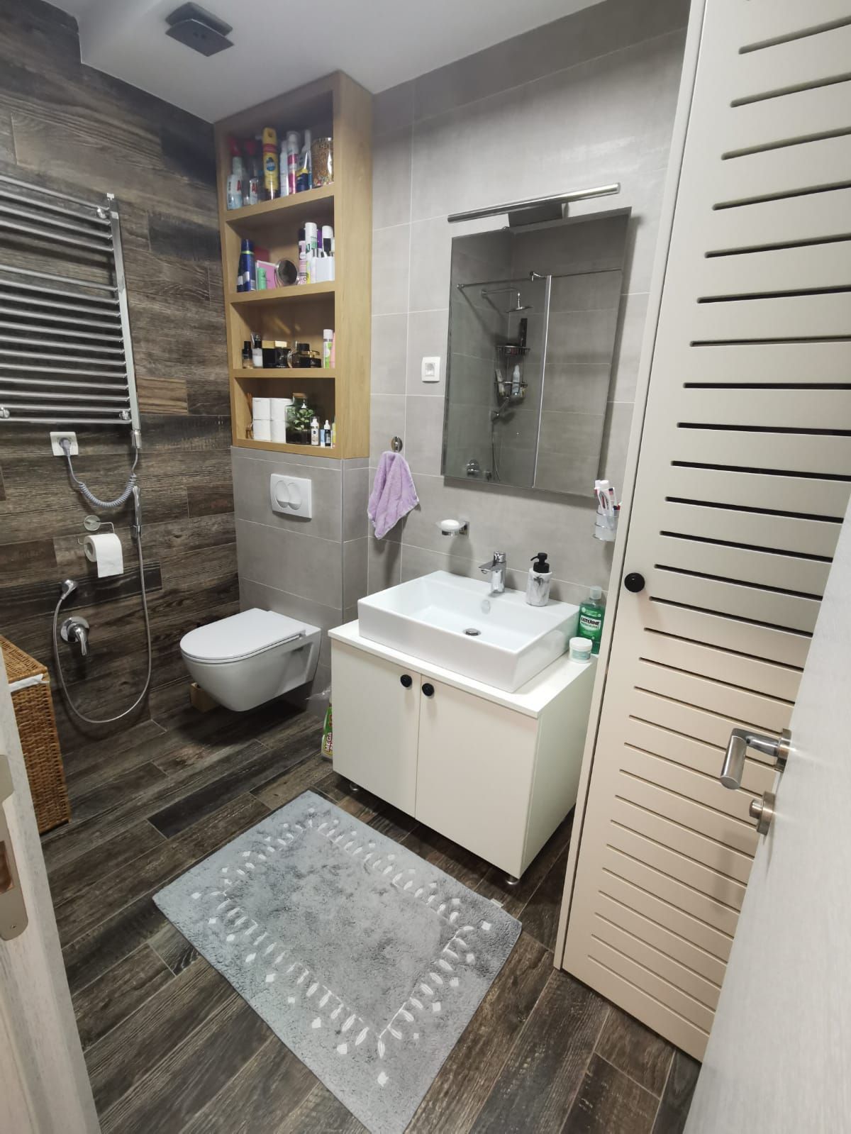 amforaproperty.com/Namešten jednosoban stan 61 m² + 23 m² terasa, sa pogledom na more – Dobrota, Kotor