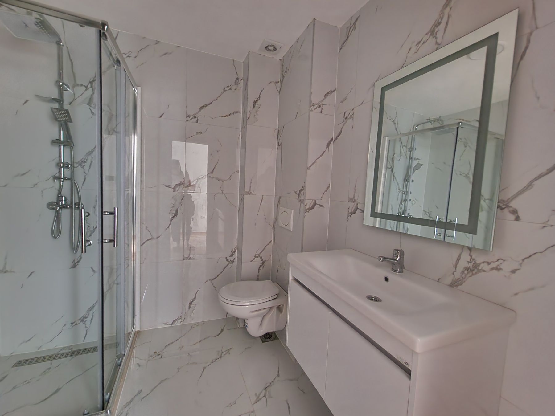 amforaproperty.com/Jednosoban stan 37m² u Novoj Zgradi u Bečićima
