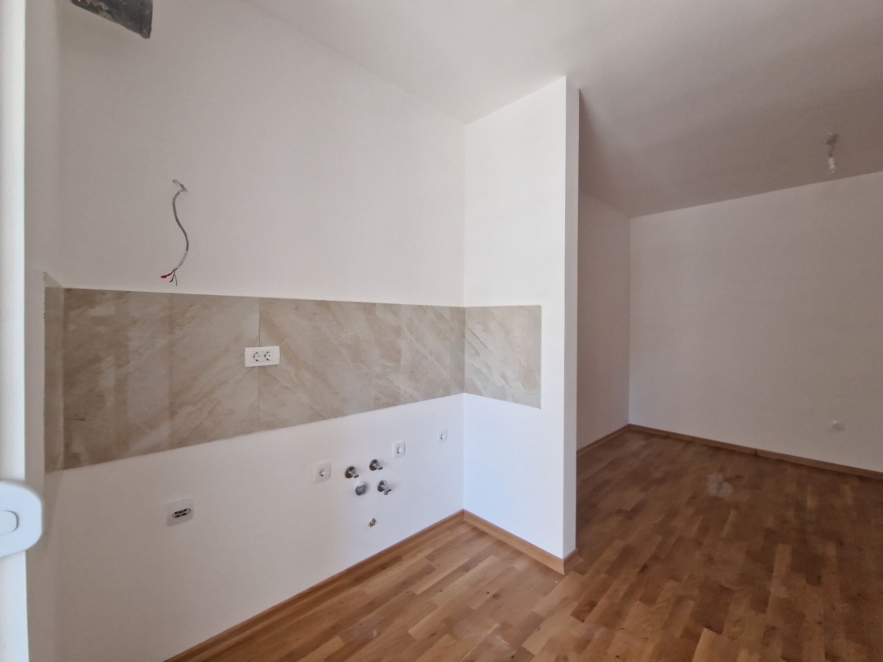amforaproperty.com/Jednosoban stan 37m² u Novoj Zgradi u Bečićima