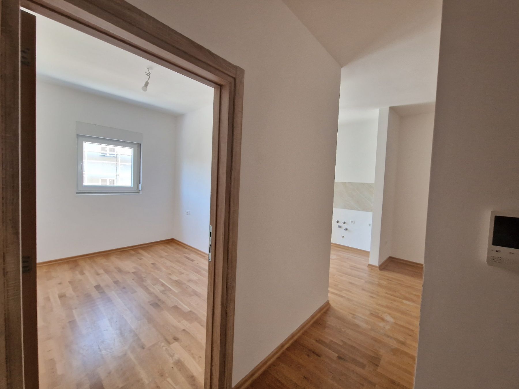 amforaproperty.com/Jednosoban stan 37m² u Novoj Zgradi u Bečićima