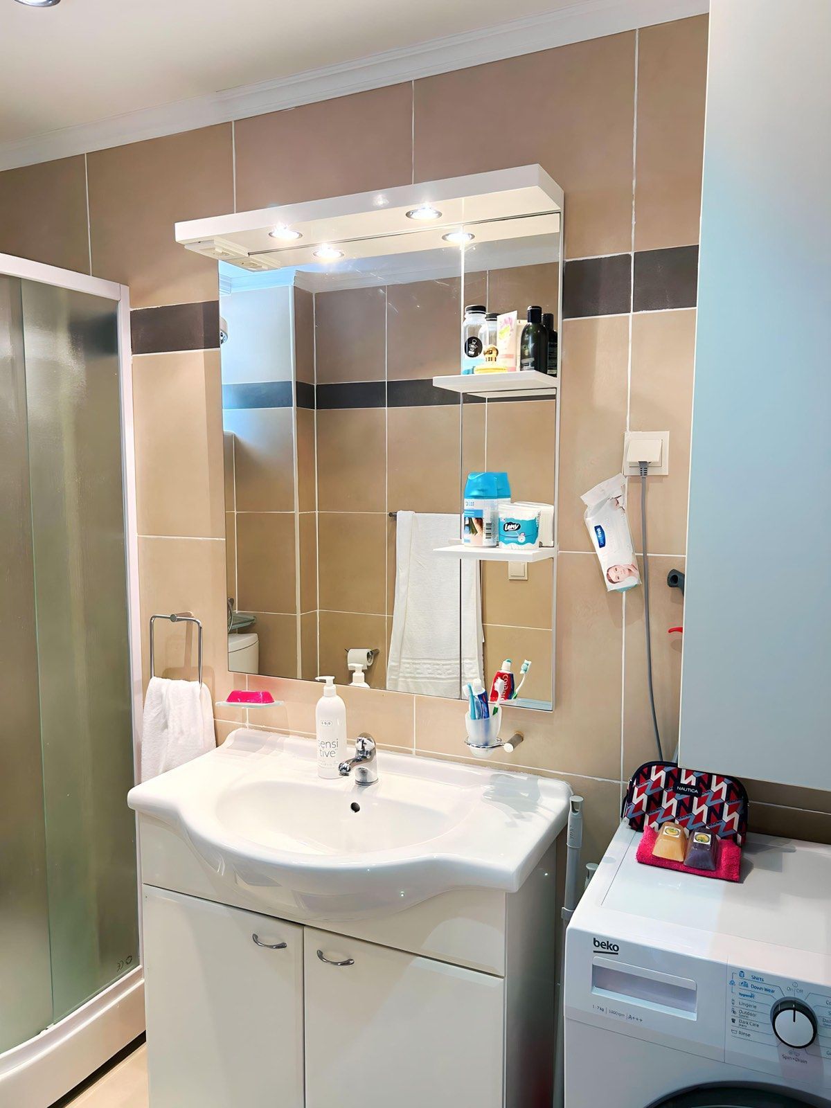 amforaproperty.com/Jednosoban apartman sa u kompleksu sa bazenom,Przno-Budva (NA DUZI VREMENSKI PERIOD)