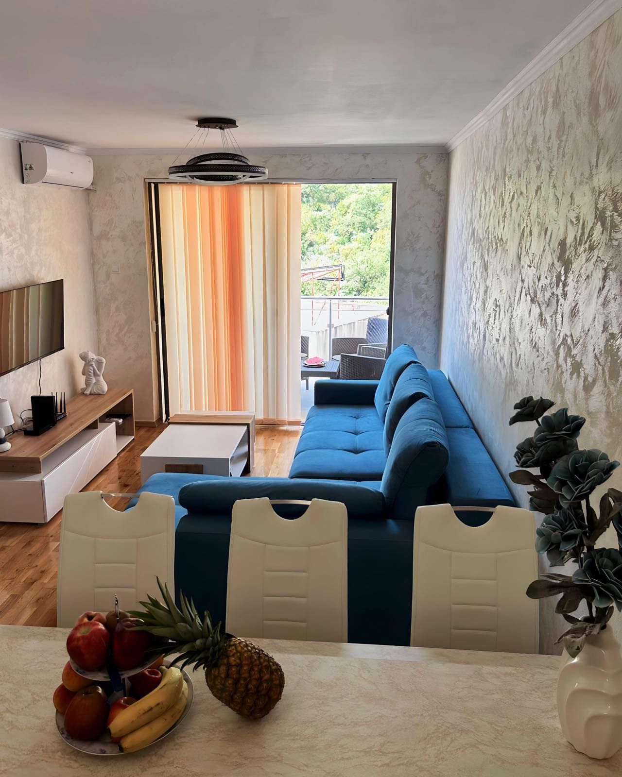 amfora/Jednosoban apartman sa u kompleksu sa bazenom,Przno-Budva (NA DUZI VREMENSKI PERIOD)