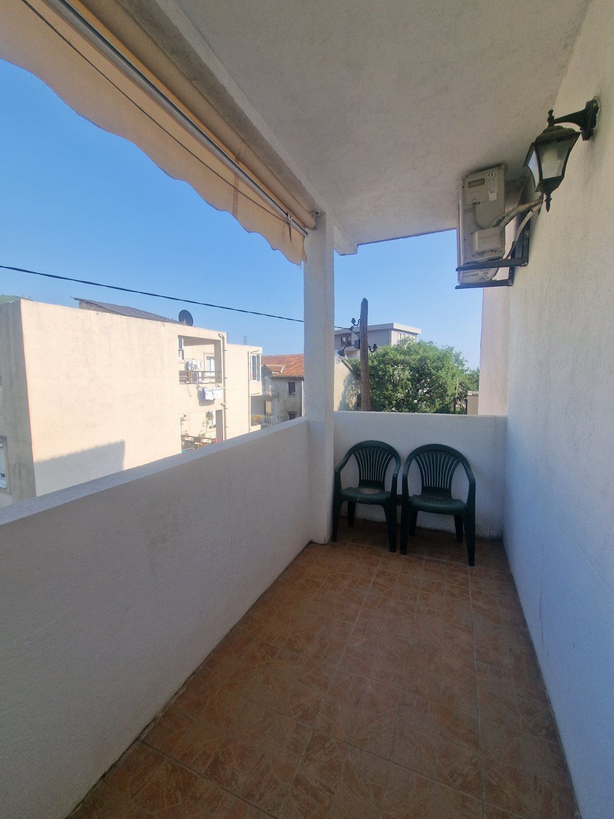 amforaproperty.com/Dvosoban namesten stan 64m2 u naselju Podmaine, Budva