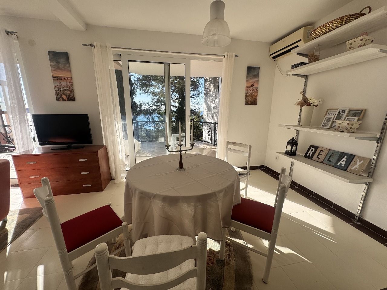 amforaproperty.com/Kuća 220 m² sa panoramskim pogledom na more – Bar, Zeleni pojas
