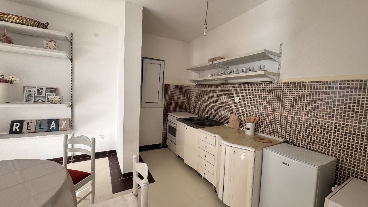 amforaproperty.com/Kuća 220 m² sa panoramskim pogledom na more – Bar, Zeleni pojas