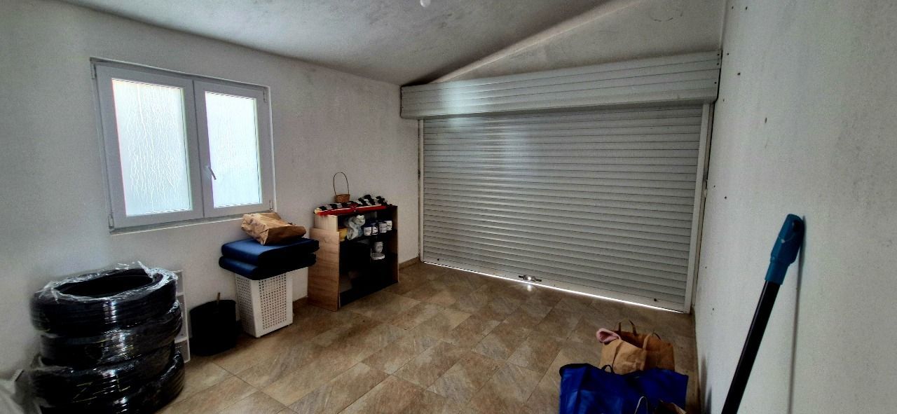 amforaproperty.com/Kuća 220 m² sa panoramskim pogledom na more – Bar, Zeleni pojas