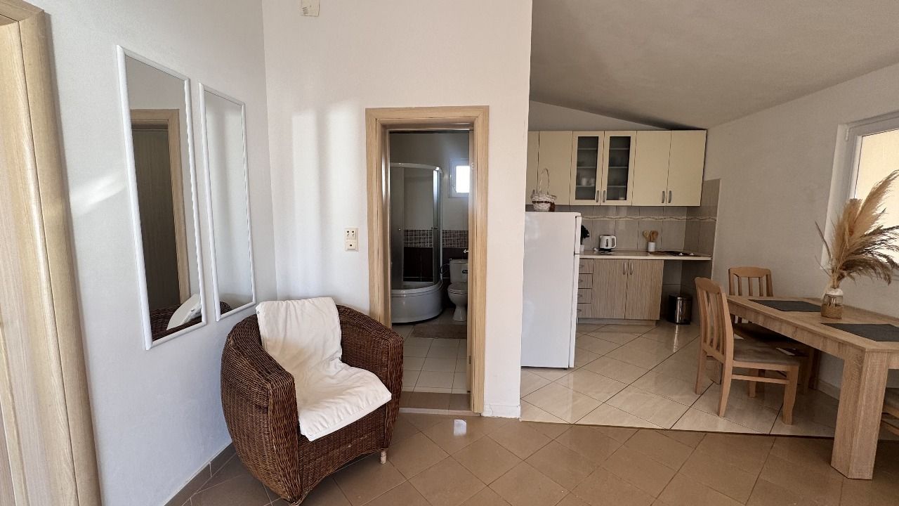 amforaproperty.com/Kuća 220 m² sa panoramskim pogledom na more – Bar, Zeleni pojas