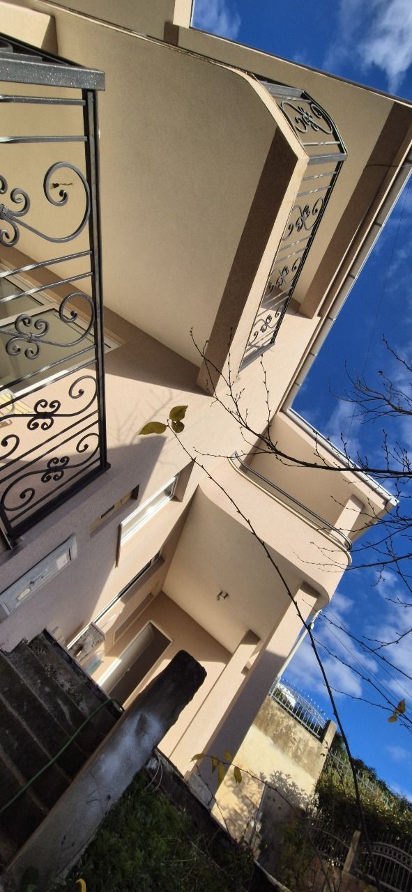 amforaproperty.com/Kuća 220 m² sa panoramskim pogledom na more – Bar, Zeleni pojas