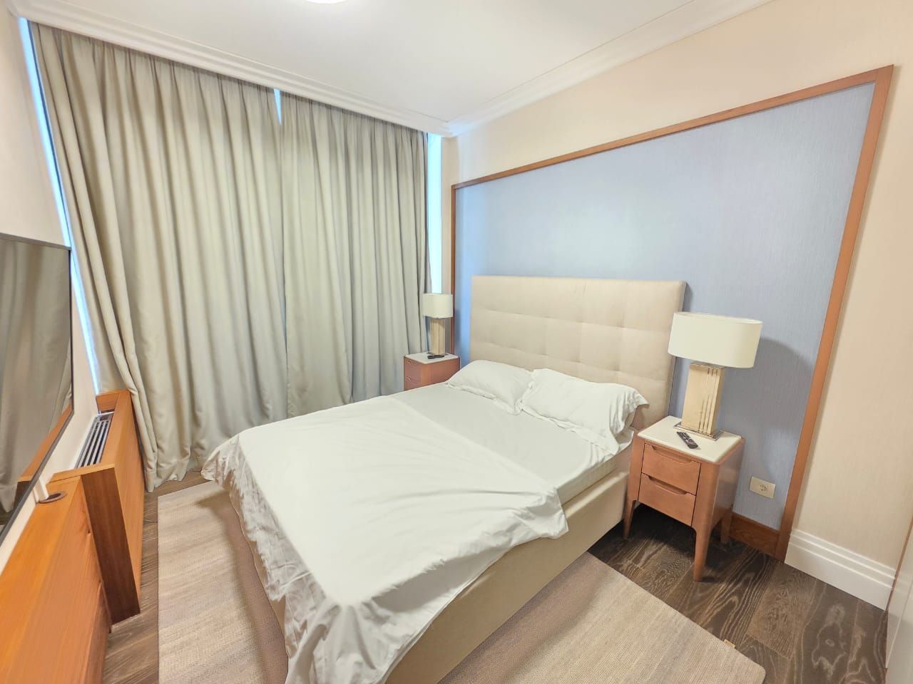 amforaproperty.com/Budva, Royal Gardens – Luksuzan trosoban penthouse 137m² sa đakuzijem i pogledom na more