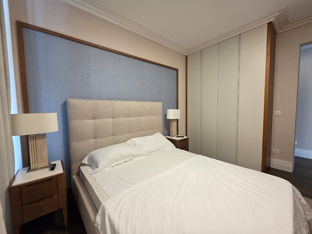 amforaproperty.com/Budva, Royal Gardens – Luksuzan trosoban penthouse 137m² sa đakuzijem i pogledom na more