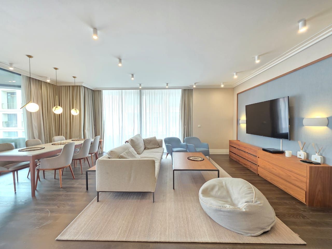 amforaproperty.com/Budva, Royal Gardens – Luksuzan trosoban penthouse 137m² sa đakuzijem i pogledom na more