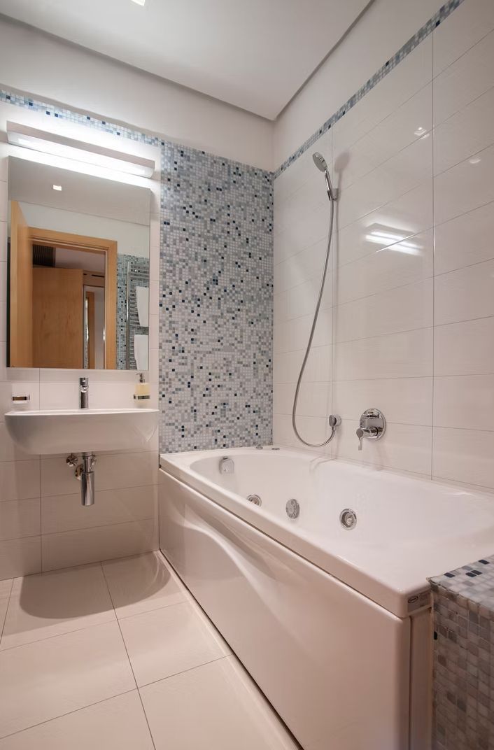 amforaproperty.com/Ekskluzivni dvosoban apartman 180m2 sa SPA sadržajima i panoramskim pogledom – Budva,centar (NA DUZI PERIOD)
