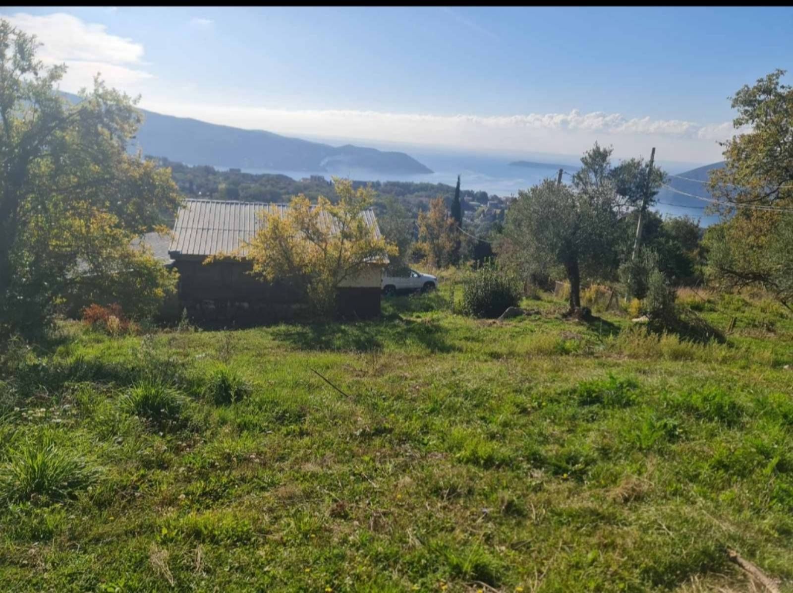 amforaproperty.com/Urbanizovan plac sa trajnim pogledom na more – 1.058 m², Podi, Herceg Novi